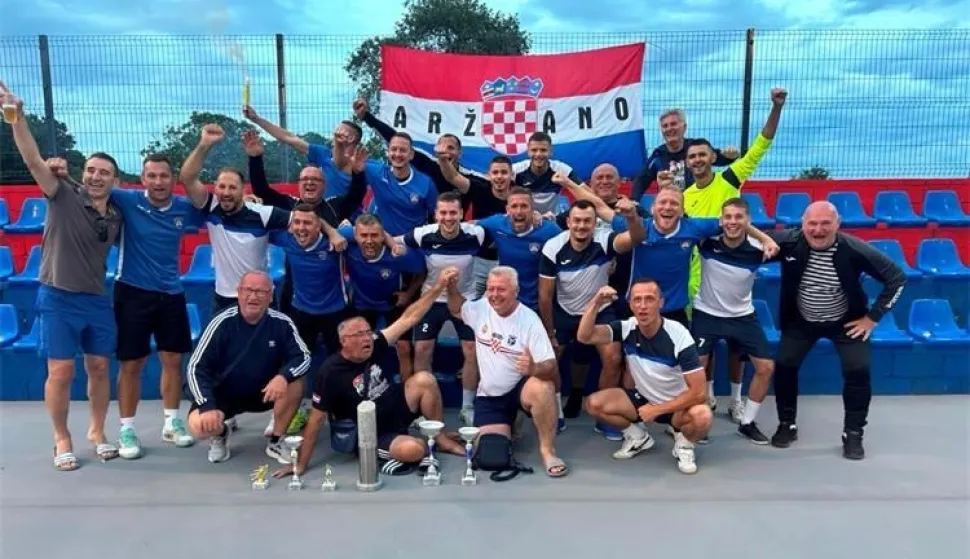 pu vukovarsko-srijemska, turnir Josip Jović, Aržano