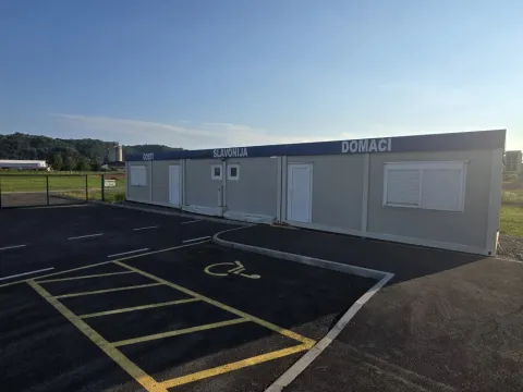 Nakon vi&scaron;e desetljeća Požega ima atletski stadion. Novoizgrađeni stadion nalazi se u Osječkoj ulici, preko puta srednjo&scaron;kolskog centra.