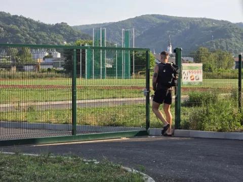 Nakon vi&scaron;e desetljeća Požega ima atletski stadion. Novoizgrađeni stadion nalazi se u Osječkoj ulici, preko puta srednjo&scaron;kolskog centra.