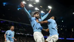epa11862045 Josko Gvardiol (C) of Manchester City and teammates celebrate after Brugge scored an own goal during the UEFA Champions League match between Manchester City and Club Brugge in Manchester, Britain, 29 January 2025. EPA/ADAM VAUGHAN