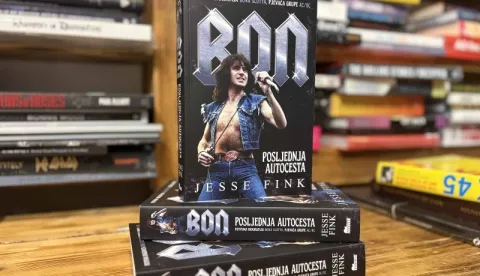 U prodaji biografija Bona Scotta iz AC/DC-ja