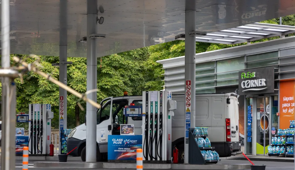28.07.2026., Zagreb - Stanje na benzinskim pumpama nakon poskupljenja goriva; Langov trg Photo: Mia Slafhauzer/PIXSELL