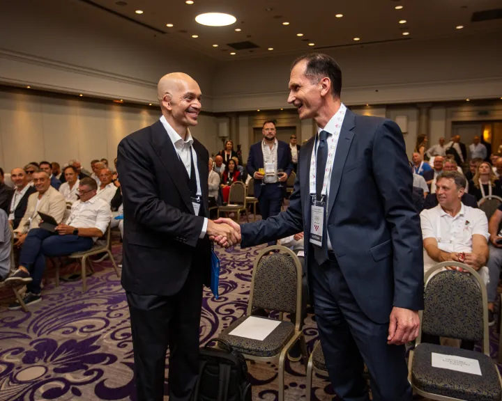 Zagreb, 29.07.2026.- Izborna sjednica Skup&scaron;tine Hrvatskog olimpijskog odbora na kojoj je izabran novi predsjednik HOO-a.Na fotografiji Josip Varvodić, Dragan Primorac.foto HINA/ Luka &Scaron;ANGULIN/ l&scaron;