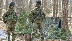 08.02.2017., Udbina - Zimski kamp Kadetske bojne u vojarni Josip Jovic. Zimski kamp predstavlja vrhunac vojne obuke kadeta s intenzivnom obukom prezivljavanja u zimskim uvijetima. Na kampu sudjeluje 77 kadeta od kojih su 30% zene. Photo: Dino Stanin/PIXSELL------1 stupac colornovosti