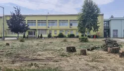 Ru&scaron;enjem stabala počeo je projekt pro&scaron;irenja &scaron;kole u Belom Manastiru