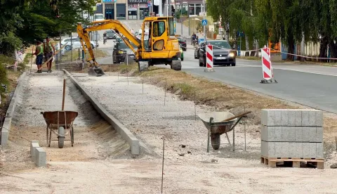 Izgradnja biciklističke staze u Genscherovoj ulici 