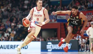 Zagreb, 27.02.2026 - Utakmica kvalifikacja za Svjetsko ko&scaron;arka&scaron;ko prenstvo, Hrvatska - Njemačka. Na slici Mario Hezonja, Kostja Mushidi.foto HINA/ Damir SENČAR/ ds