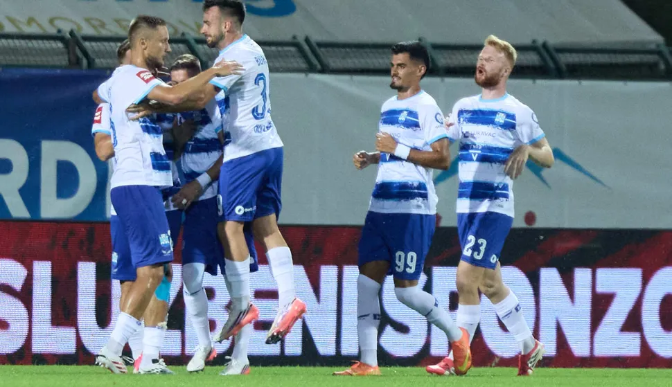 Velika Gorica, 01.08.2026. - Na Gradskom stadionu u Velikoj Gorici odigrana je utakmica 1. kola Hrvatske nogometne lige između Gorice i Osijeka.foto HINA/ Edvard &Scaron;U&Scaron;AK /es
