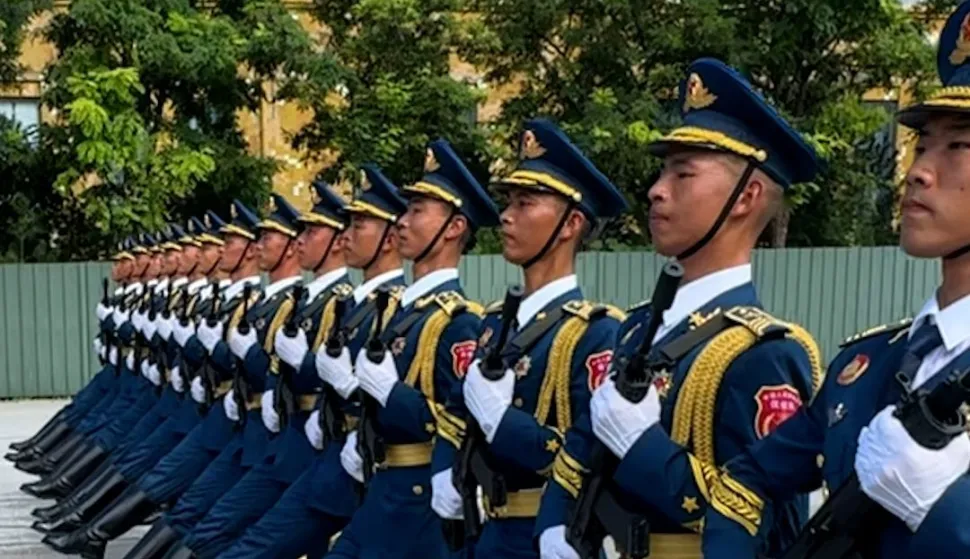 MAGAZIN INA KINAChinese troops train for massive parade | CNN