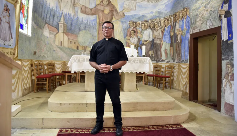 Velečasni Stjepan Zeba, sudionik ratnih vremena: Zadržati svoje dostojanstvo i čuvati svoje, i po cijenu života