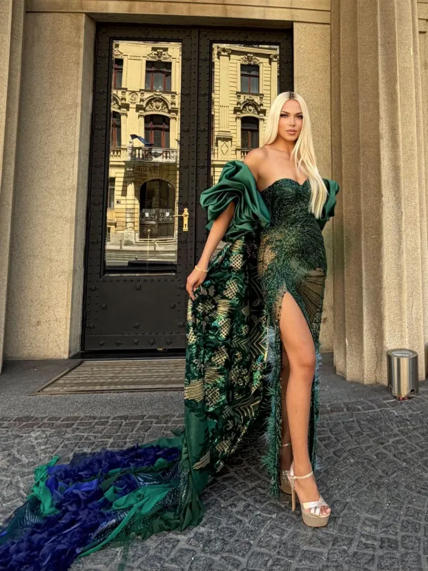 Miss Hrvatske, Ema Helena Vičar, haljina Larie za top model kategoriju