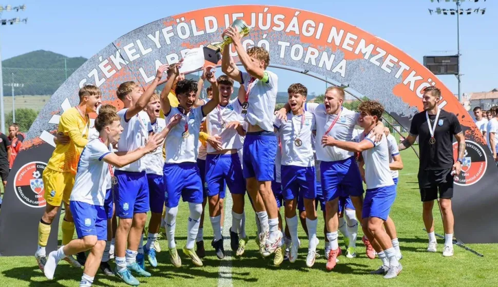 NK Osijek kadeti. Pobjednici turnira u Rumunjskoj