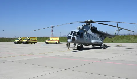 Zagreb, 19.03.2025 - Tri te?ko ozlije?ene osobe stradale u po?aru u no?nom klubu u Sjevernoj Makedoniji stigle su u srijedu helikopterom Hrvatskog ratnog zrakoplovstva (HRZ) u Hrvatsku na daljnje lije?enje, izvijestilo je Ministarstvo obrane. foto HINA/ MORH/ J.KOPI/ ik