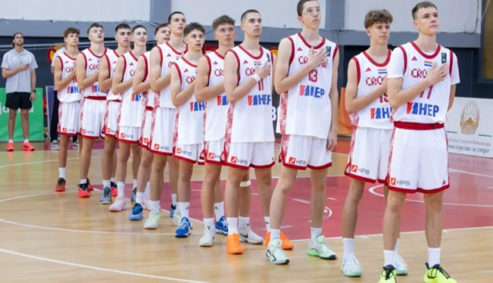 Hrvatska ko&scaron;arka&scaron;ka kadetska reprezentacija nastavlja dominirati na EuroBasketu B divizije, &scaron;to se održava u Sjevernoj Makedoniji.