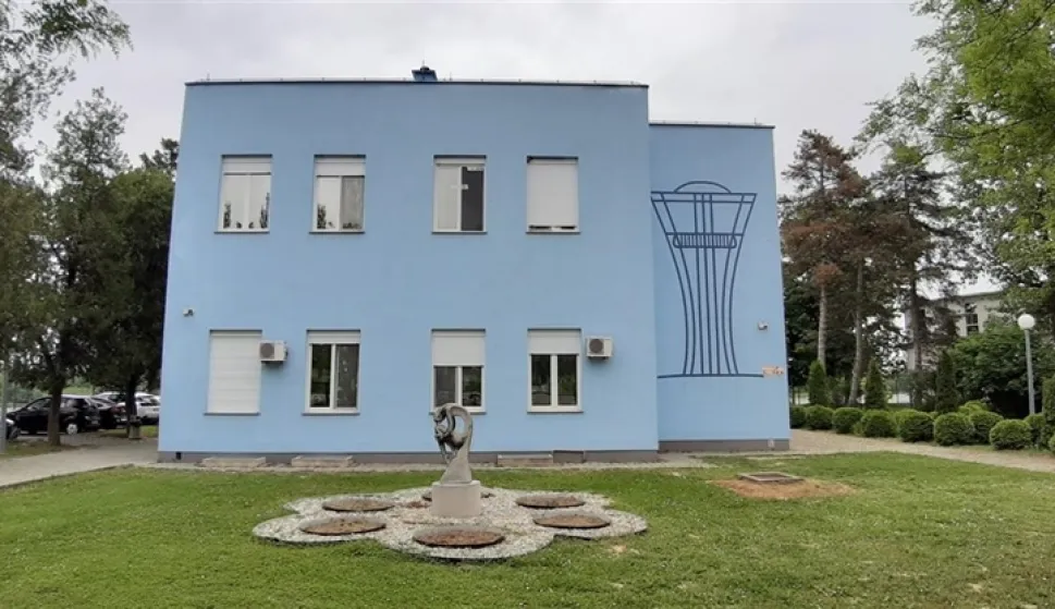 VUKOVAR - VODOVOD GRADA VUKOVARA
