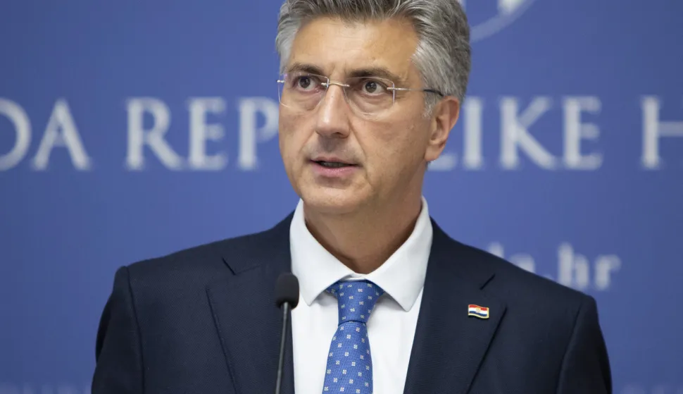 Zagreb, 01.07.2026. - Izjava Andreja Plenkovića nakon sastanka parlamentarne većine.Na slici predsjednik Vlade Andrej Plenković.foto HINA/ Sa&scaron;a KOLJAN/ sk