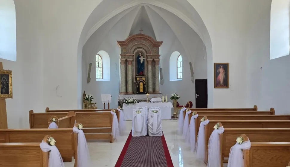 DragotinObnovljena unutra&scaron;njost Gospine crkve u DragotinuSrpanj 2026.