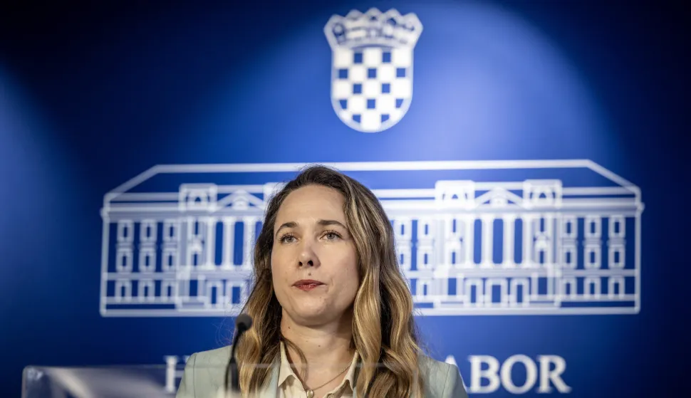 Zagreb, 17.6.2026 - Saborska zastupnica Marija Selak Raspudić (Klub nezavisnih zastupnika) održala je konferenciju za medije s temom "Regulacija dru&scaron;tvenih mreža - &scaron;to čeka Hrvatska?".Foto Hina/ Dario GRZELJ/ dag
