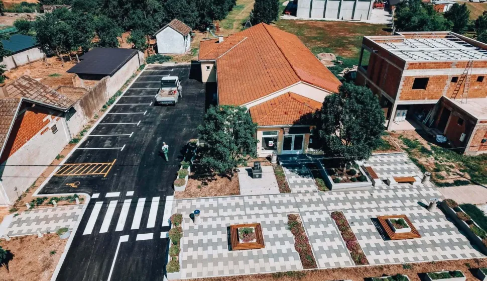 Općina u potrazi za&nbsp;lokacijom na kojojbi bila&nbsp;parkirali&scaron;taDONJE NOVO SELO2026.