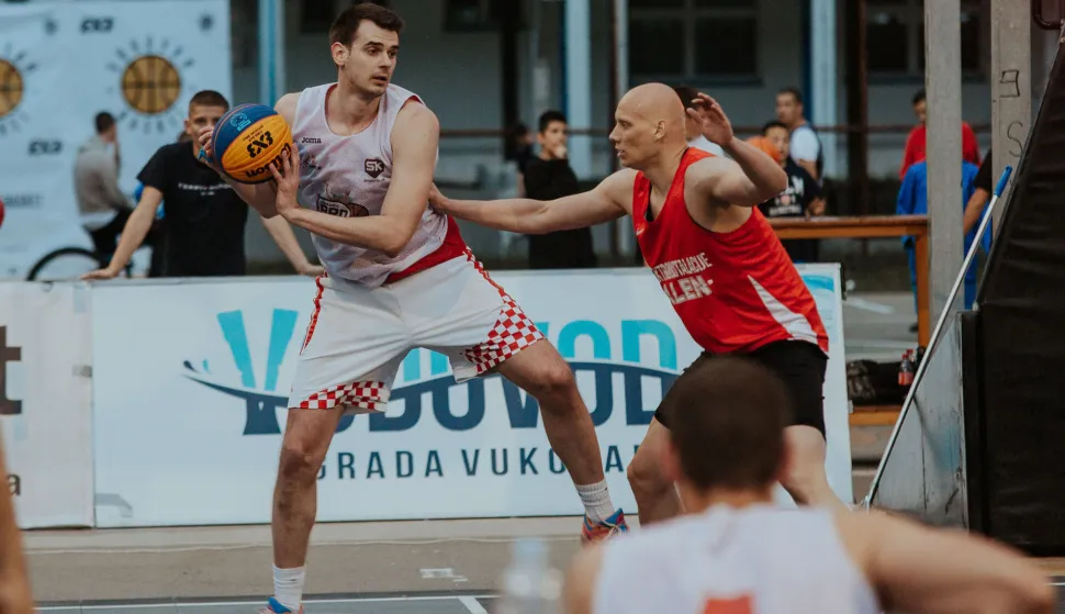 3x3 ko&scaron;arka, Vukovar basket