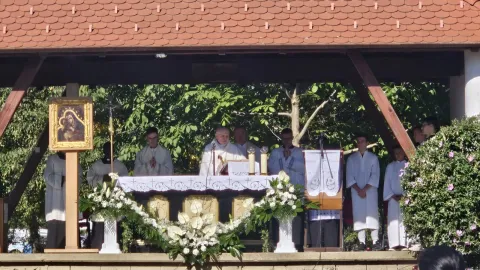 DragotinPrvo u nizu misnih slavlja na Veliku Gospu u marijanskom sveti&scaron;tu Dragotin ptedvodio je izv. prof. dr. sc. Grgo Grbe&scaron;ićKolovoz 2026.