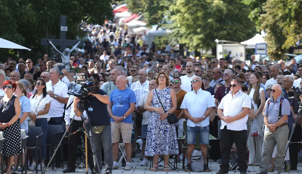 Aljma&scaron;, 15. 08. 2026., Aljma&scaron;, Velika Gospa, sveti&scaron;te, hodoča&scaron;ćeSNIMIO BRUNO JOBST