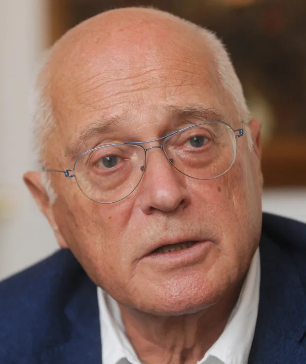 Naftni stručnjak Davor &Scaron;tern iZagreb, 04.12.2019. (nedjeljni)- Davor STERN- Foto: Darko JELINEK