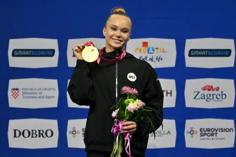 ZAGREB; CROATIA - AUGUST 15: Angelina Melnikova of Russia celebration in podium after the Women's Senior Vault Final on the 2026 European Championships in Women's Artistic Gymnastics in Arena Zagreb on August 15, 2026 in Zagreb, Croatia. (Photo by Igor Kupljenik/Sports Press Photo). (Photo by Igor Kupljenik/SPP/Sipa USA) Photo: Sports Press Photo/SIPA USA