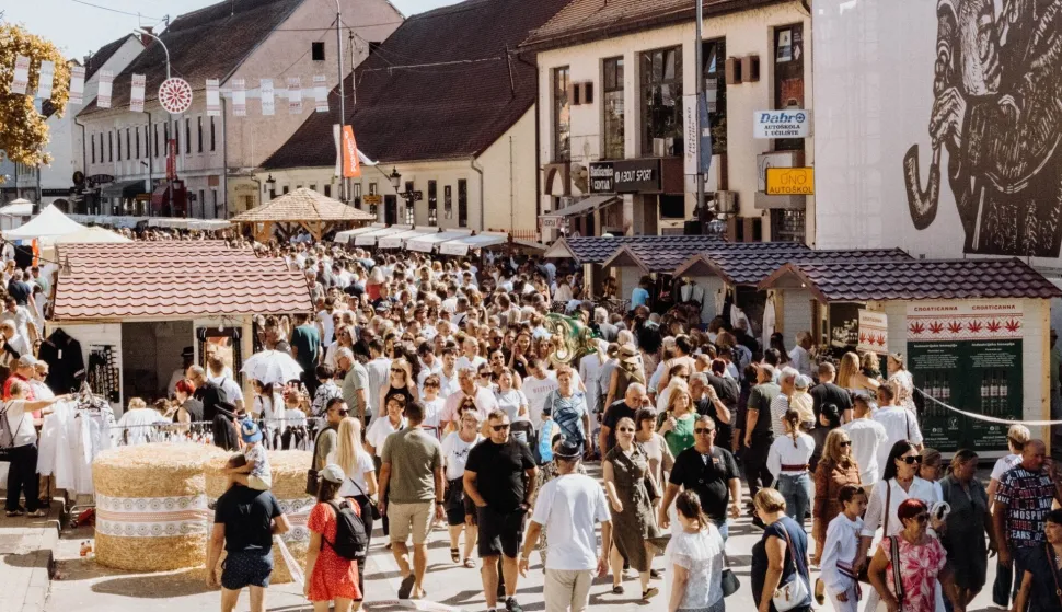 60. Vinkovačke jeseni