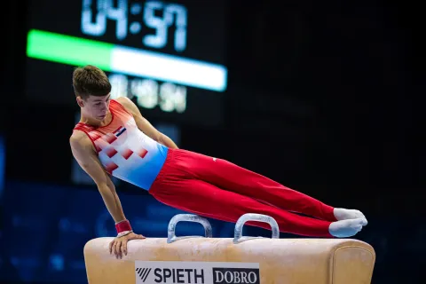 Priznali ih ili ne, osječki juniori na Europskom gimnastičkom prvenstvu izvode nove elemente koji bi mogli nositi njihova prezimena