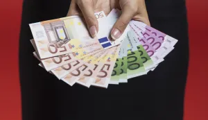 novac plaća plaćanje shopping euro euri magnific