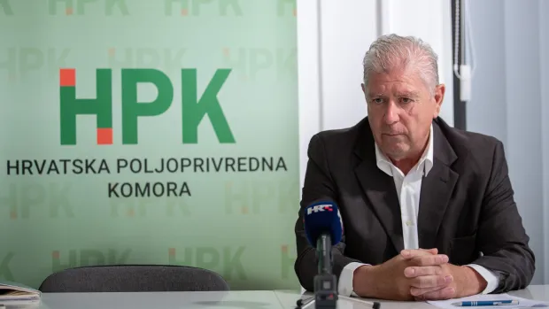 Zagreb, 08.07.2026.- Predsjednik Hrvatske poljoprivredne komore (HPK) Željko Mihelić je održao u prostorima HPK-a konferenciju za novinare na kojoj je govorio o aktivnostima u svom dosada&scaron;njem mandatu te o o brojnim problemima u poljoprivredi.Na fotografiji Željko Mihelić.foto HINA/ Luka &Scaron;ANGULIN/ l&scaron;