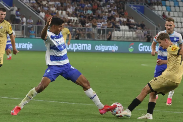 Osijek, 15. 08. 2026, Opus Arena, nogomet, SuperSport Hrvatska nogomenta liga 2026/27. Osijek - Lokomotiva. Leon Resendez Armando MEX (79).snmimio GOJKO MITIĆ