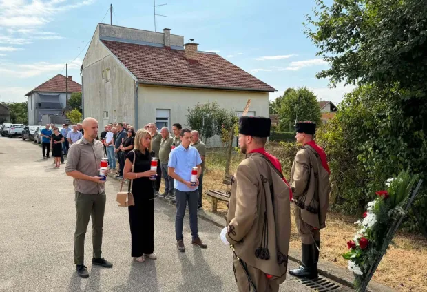 U Vinkovcima odana počast žrtvama Kumanove ciglane: "Ne smijemo ih zaboraviti", kolovoz 2026.