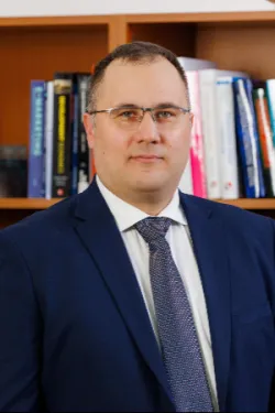MAGAZIN Izv. prof. dr. sc. Sa&scaron;a Čegar, prodekan za internacionalizaciju i održivi razvoj,