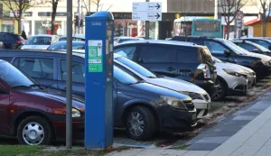 Osijek, 27. 12. 2024, Nema vi&scaron;e naplae parkiranja, parkirni automati, znakovi, najavljena je demontaža parkirnih automata.... ilustracijasnimio GOJKO MITIĆ