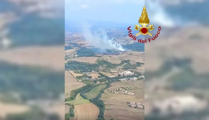 This screen grab made from a handout video taken and released by Vigili Del Fueco on August 13, 2026 shows smoke rising at an ammunition factory near Colleferro a town about 40 kilometres southeast of Rome. An explosion rocked an ammunition factory near Colleferro, a town about 40 kilometres southeast of Rome, Italy's carabinieri police said on August 13, 2026. The plant is owned by German defence group KNDS and manufactures medium and large-caliber ammunition for land and naval defence, Italy's Ansa news agency reported. (Photo by Handout/Vigili del Fuoco/AFP)/RESTRICTED TO EDITORIAL USE - MANDATORY CREDIT "AFP PHOTO/VIGILI DEL FUOCO/HANDOUT " - HANDOUT - NO MARKETING NO ADVERTISING CAMPAIGNS - DISTRIBUTED AS A SERVICE TO CLIENTS