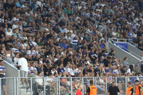 Osijek, 15. 08. 2026, Opus Arena, nogomet, SuperSport Hrvatska nogomenta liga 2026/27. Osijek - Lokomotiva. Publika, navijači.snmimio GOJKO MITIĆ