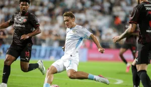 27.08.2026., stadion, Rujevica, Rijeka - Uzvratna utakmica doigravanja za ulazak u UEFA Konferencijsku ligu, HNK Rijeka - Midtjylland. Toni Fruk Photo: Goran Kovacic/PIXSELL