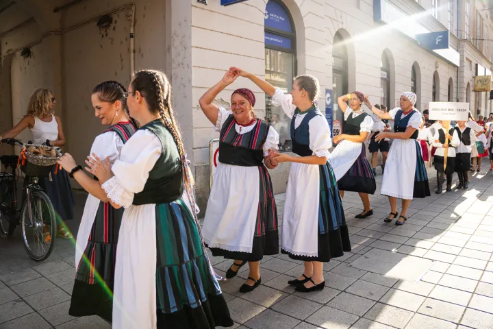 Osijek, 28. 9. 2026., 3. Osječka ljetna noć - Dan Mađara i ostali sadržaji osječka ljetna noć; &scaron;ah; posjetitelji; dan mađara; gastro ponuda; sadržaji