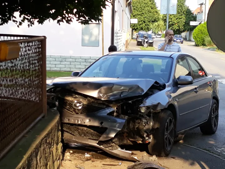 Sudar na križanju Kozjačke i Ljudevita Posavskog u Retfali
