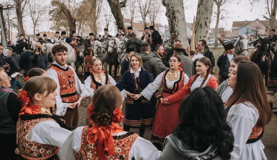 Turistička zajednica Županje od HTZ-a dobila nepovratnih 20.000 eura za &Scaron;okačko sijelo