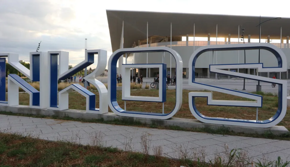Osijek, 08. 07. 2026, Opus Arena, okupljanje Kohorte pred stadionom i pružanje podr&scaron;ke Mihi, Mariu Mihiću, legendi NK Osijeka.snimio GOJKO MTIIĆ