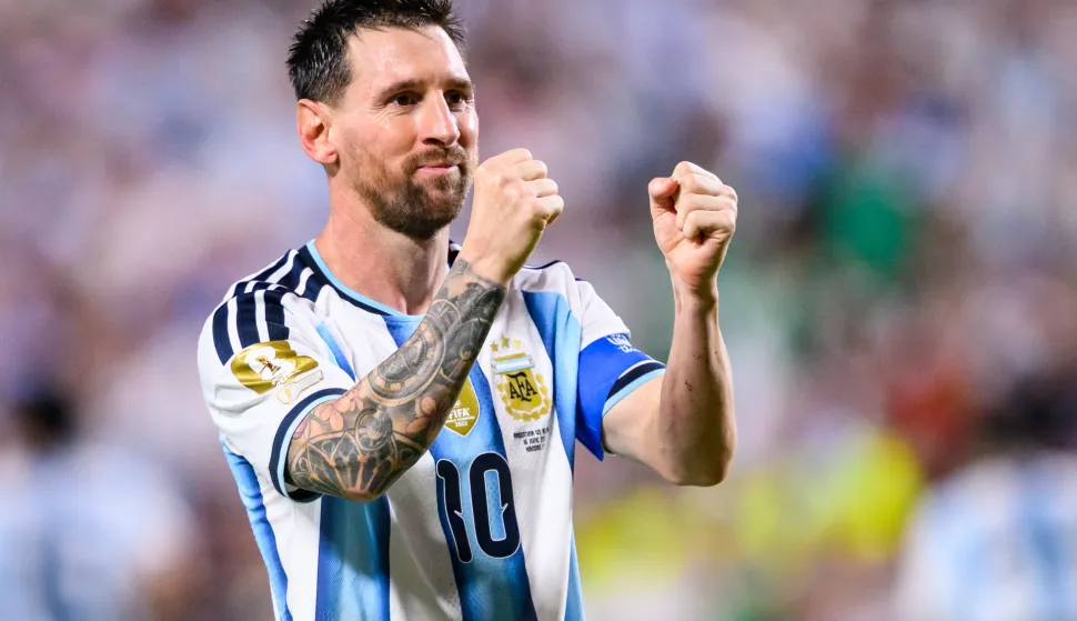 16 June 2026, USA, Kansas City: Soccer, Men: World Cup, Argentina vs. Algeria, Preliminary Round, Group J, Matchday 1, Kansas City Stadium, Lionel Messi (Argentina) celebrates after scoring the goal that made it 3-0. Photo: Tom Weller/dpa Photo: Tom Weller/DPA