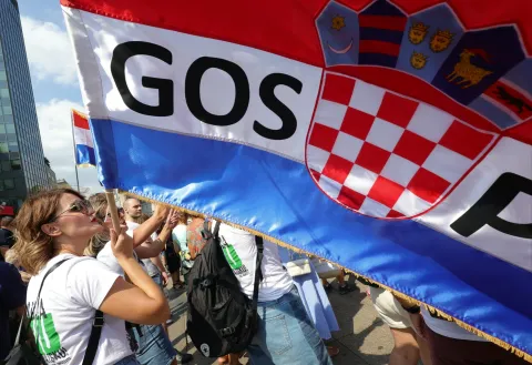 Zagreb,5.09.2026 -Održan je prosvjed "Hodaj za Liku, hodaj za Hrvatsku", kojim se želi upozoriti na probleme vezane za desetke tisuće tona ilegalno odloženog otpada na gospićkom području, počinje u podne u organizaciji Građanske inicijative "Gospić je na&scaron; dom".Foto HINA/Tomislav Pavlek/tp