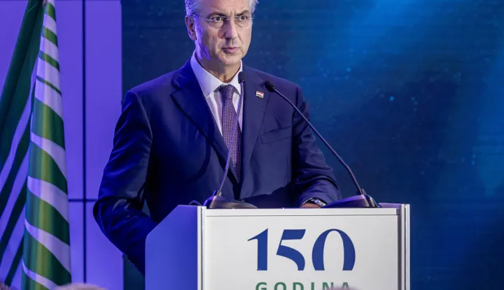 Zagreb, 8.9.2026 - Svečanost u povodu obilježavanja 150 godina organiziranog upravljanja vodama u Republici Hrvatskoj, na kojoj su govorili premijer Andrej Plenković (na slici), ministrica za&scaron;tite okoli&scaron;a i zelene tranzicije Marija Vučković i generalni direktor Hrvatskih voda Zoran Đuroković.Foto Hina/ Dario GRZELJ/ dag