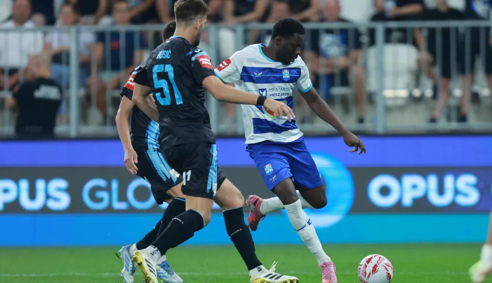 09.08.2025., stadion Opus Arena, Osijek - SuperSport HNL, 02. kolo, NK Osijek - HNK Rijeka. Yannick Toure Photo: Davor Javorovic/PIXSELL