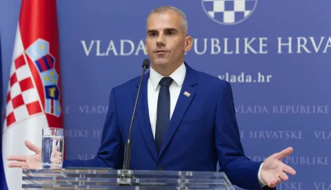 Zagreb, 8.9.2026.- Premijer Andrej Plenković službeno je u utorak potvrdio da je Ton?i Glavini?, sada&scaron;nji državni tajnik u Ministarstvu prostornog uređenja, graditeljstva i državne imovine, kandidat za novog glavnog državnog inspektora. Ima povjerenje i Vlade i koalicijskih partnera, rekao je premijer na konferenciji za novinare nakon sastanka parlamentarne većine na kojem je partnerima predstavio Glavinića. Na slici Andrej Plenkovi?. foto HINA/ Tomislav BRĐANOVIĆ/ tb