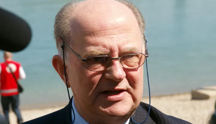 21.04.2011., Veliko Jezero, SRC Jarun, Zagreb - Crveni kriz organizirao je pokaznu vjezbu treninga za spasavanje i evakuaciju prilikom poplava. Nenad Javornik - izvrsni predsjednik Hrvatskog Crvenog kriza.rPhoto: Borna Filic/PIXSELL