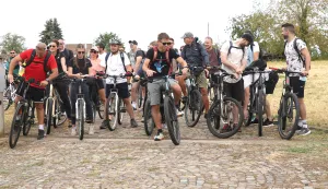 Eedut, 12. 09. 2026., Erdut, wine & bike, wine & bike 2026, vino, vinska ruta, vinska tura, bicikl, bicikli, vožnja, traženje vina po vinogradima, obilazak vinarijaSNIMIO BRUNO JOBST